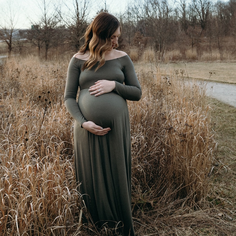 Pink Blush Maternity Dress in Olive Size S